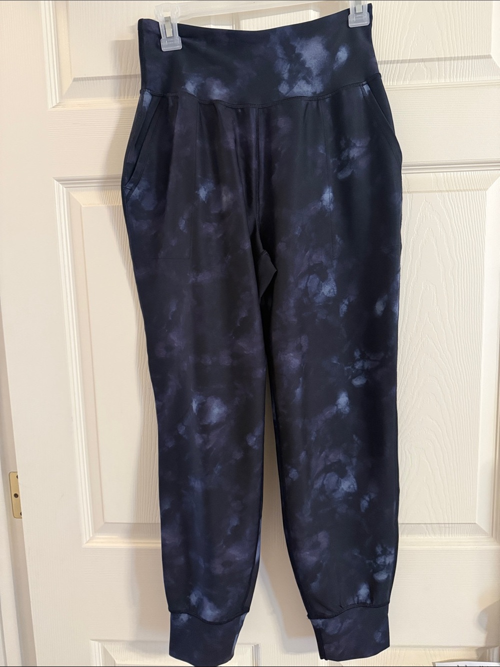 Old Navy Black and Purple Tie-Dye Active Joggers